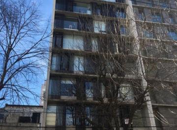 Departamento · 44m² · 2 Ambientes · 1 Cochera · Departamento - La Plata