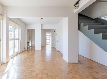 Departamento · 124m² · 4 Ambientes · Departamento Duplex en Venta en Almagro con Gran Balcon en L