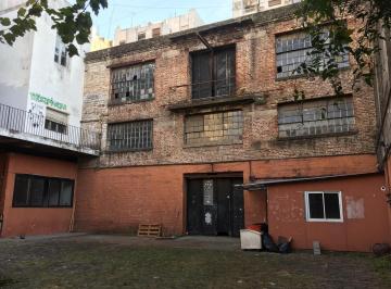 Local comercial · 1300m² · Local - Galpon - 1700 m² - Venezuela 2587