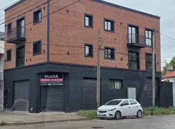 Local comercial · 136m² · Local Comercial en Esquina Tipo PH Sin Gastos