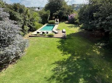 Casa · 1500m² · 3 Dormitorios · Casa - La Rufina