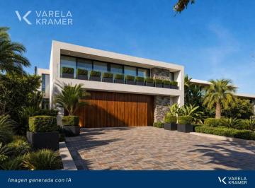 Casa · 445m² · 9 Ambientes · 4 Cocheras · Casa en Venta en Albanueva Tigre