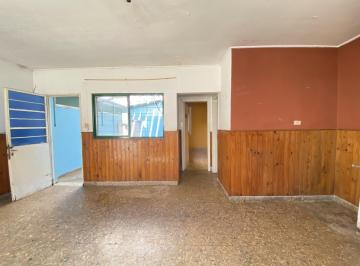 PH · 36m² · 2 Ambientes · PH en Venta de un Dormitorio con Amplio Patio Ideal Inversión
