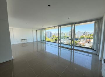 Departamento · 130m² · 3 Ambientes · Departamento Semi Piso de Categoria en La Plata Dos Dormitoriso con Balcon