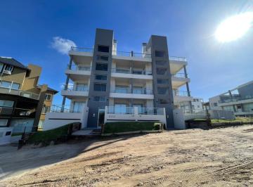 Departamento · 60m² · 2 Dormitorios · 1 Cochera · Vendo 3 Amb a Pasos del Mar con Cochera