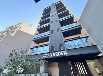 Departamento de 3 ambientes, La Matanza · Semipiso 3 Amb - Suite - Parrilla - Cochera - Piscina // Sarmiento 170