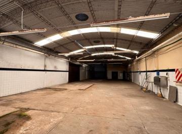 Bodega-Galpón · 360m² · Galpón en Alquiler en Dique 1 – 360 m² Cubiertos Oficinas, Ensenada