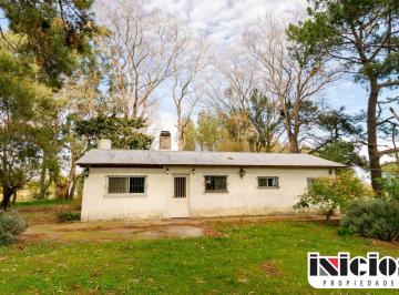 Casa de 3 ambientes, Pavón · Casa en Lote: Tiburon Esq. Larrondo - La Esmeralda - C1040
