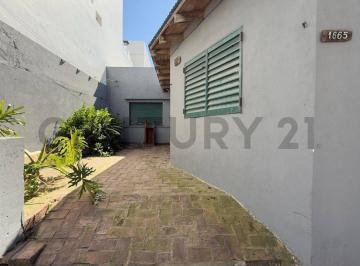 Terreno · 320m² · 2 Dormitorios · Lote con Casa a Refaccionar o Demoler en La Plata
