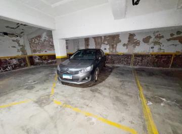 Garage · 28m² · 2 Cocheras · Cochera Doble Cubierta en La Perla