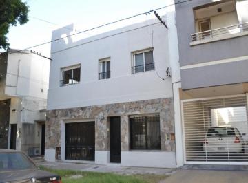 PH de 3 ambientes, La Plata · PH Tipo Casa en Venta