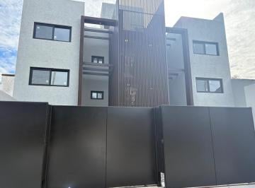 Departamento · 48m² · 3 Ambientes · 1 Cochera · Departamento en Venta en Castelar