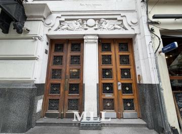 Departamento · 200m² · 4 Ambientes · Departamento en Av Santa Fe y Av Callao. Piso de Categoria