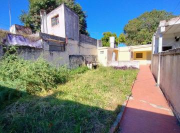 PH · 44m² · 3 Ambientes · Se Vende Casa Interna con Amplio Terreno en Barrio Matheu