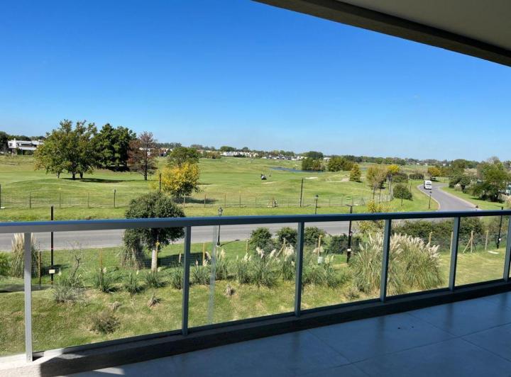 Departamento · 130m² · 4 Ambientes · 2 Cocheras