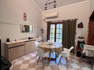 Casa · 186m² · 7 Ambientes · 2 Cocheras · Venta Casa Doble Vivienda/uso Comercial Zona Sur