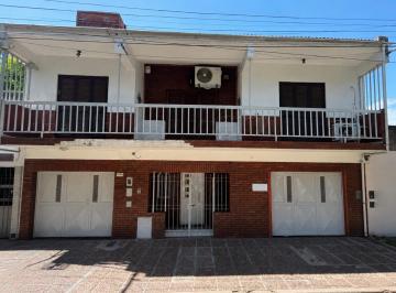 Casa · 186m² · 7 Ambientes · 2 Cocheras · Venta Casa Doble Vivienda/uso Comercial Zona Sur
