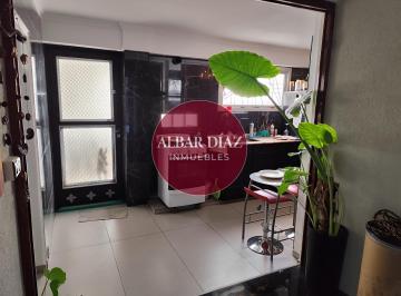 Casa · 82m² · 3 Ambientes · Casa Dos Dorm. | Segura | Apto Crédito | Remodelada