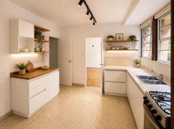 Casa de 4 ambientes, San Isidro · Alquiler Chalet Acasusso 3 Habitaciones