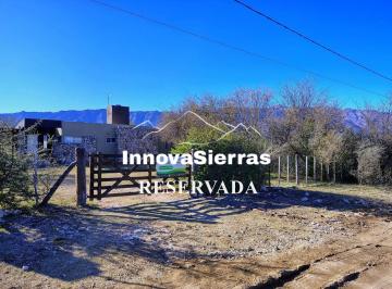 Casa · 94m² · 3 Ambientes · 1 Cochera · Venta Casa 2 Dorm. en Las Rabonas | Parque El Tajamar | Traslasierra | Escritura