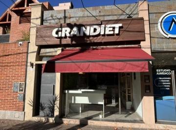 Local comercial · 27m² · 1 Ambiente · Lindo Local en Excelente Zona