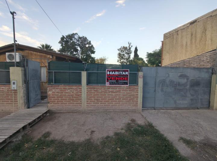 Casa · 150m² · 5 Ambientes · 1 Cochera