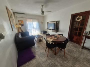 Departamento · 75m² · 4 Ambientes · Venta Departamento de Cuatro Ambientes en Barrio Cerrado