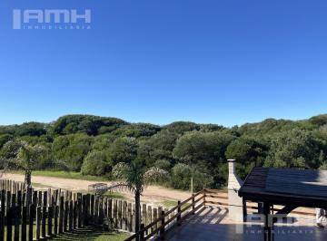 Departamento · 59m² · 3 Ambientes · 1 Cochera · Departamento Frente Al Mar