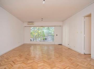 Departamento de 4 ambientes, Recoleta · Melo 1900 4 Amb Balcón Dependencia y Cochera 135 m²