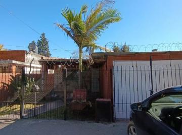 Casa · 110m² · 3 Ambientes · 2 Cocheras · Venta Casa 3 Amb C/quincho + Dpto 2 Amb. libertad