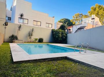 Departamento · 58m² · 3 Ambientes · 1 Cochera · PH en Olivos - Vias/maipu