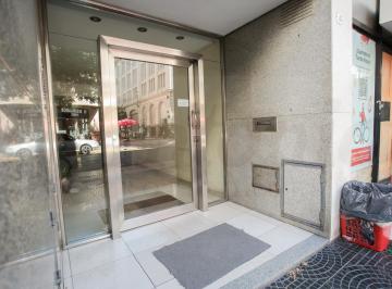 Departamento · 40m² · 2 Ambientes · Departamento de 2 Ambientes a m de Av Rivadavia y La Plaza Flores - Zona Comercial