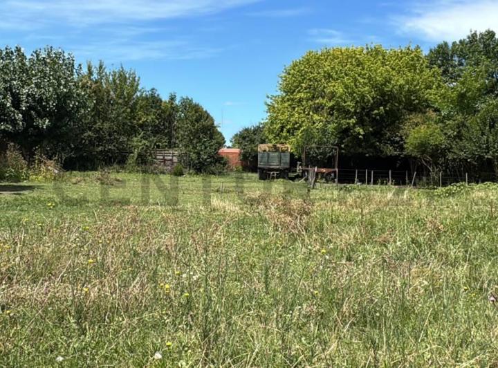 Terreno · 400m²
