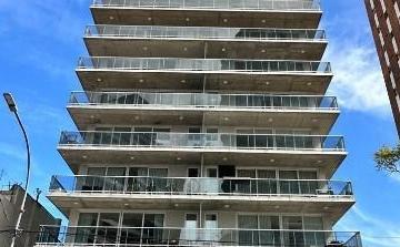 FACHADA · Departamento en Venta 4 Ambientes con Vista Al Rio en La Lucila