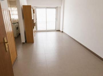 Departamento · 11111m² · 1 Ambiente · Ambiente Amplio Divisible con Balcon, Zona Macrocentro