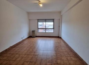 Departamento · 48m² · 2 Ambientes · Alquiler Departamento 1 Dormitorio - Rio Negro 488 - Neuquén Capital