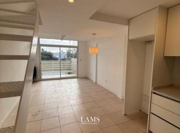 PH · 51m² · 2 Ambientes · 1 Cochera · PH en Villa Primera