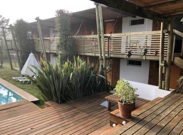 Hotel · 2400m² · 15 Ambientes · Hotel en Venta - 12 Dorm. - Punta del Este