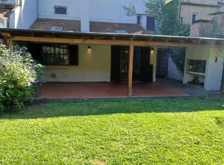 Casa · 177m² · 4 Ambientes · 1 Cochera