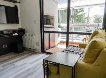 Departamento · 49m² · 2 Ambientes · Departamento de 2 Amb. en Dúplex con Balcón y Parrilla