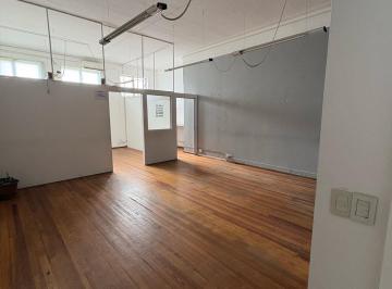 Oficina comercial · 100m² · 4 Ambientes · B° Centro - Oficina - Galeria Muñoz - Alquiler