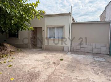 Casa · 149m² · 6 Ambientes · Casa en Venta en Pedriel