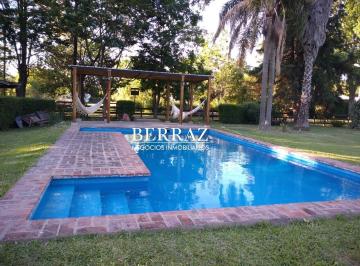 Quinta vacacional · 143m² · 3 Ambientes · Casa Venta 2 Dorm. Barrio Cumbre de Las Rosas III Lote de 1915 m² Pilar