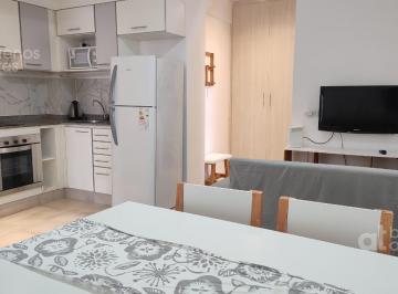 Departamento · 35m² · 2 Ambientes · Departamento 2 Ambientes en Parque Patricios. Alquiler Temporario.