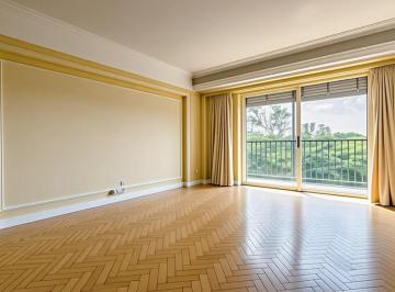 Departamento · 199m² · 6 Ambientes · 1 Cochera · Venta en Belgrano - 6 Ambientes con Dependencia - Cochera - Semipiso con Vista Al Verde