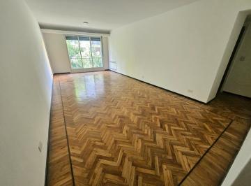Departamento · 86m² · 3 Ambientes · Excelente Tres Ambientes en Almagro, Casi 100 m²