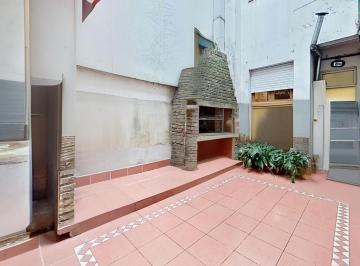 Departamento · 153m² · 4 Ambientes · Departamento 4 Ambientes con Dependencia y Patio, Primer Piso por Escalera
