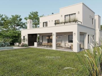 Casa · 275m² · 5 Ambientes · 4 Cocheras · Venta de Casa a Estrenar 5 Amb Village Plaza Bella Vista