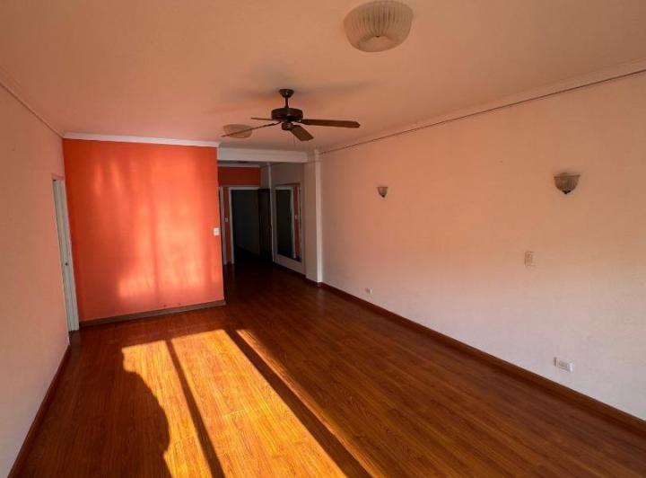 Departamento · 100m² · 5 Ambientes