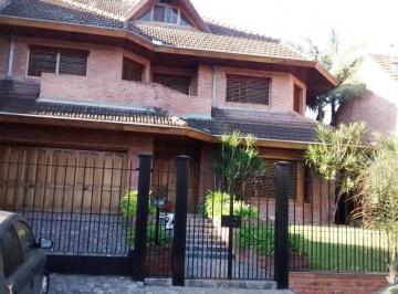 Casa · 480m² · 6 Dormitorios · Alquiler Casa La Horqueta/ Bº Cerrado